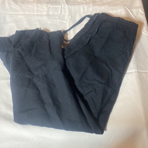 Pet - Picture 2 of 4